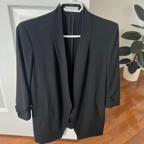 Aritzia Babaton long black blazer size 4 - Picture 1 of 2